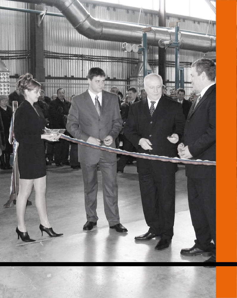 history_03_mobile_1.jpg history_03_mobile_1.jpg